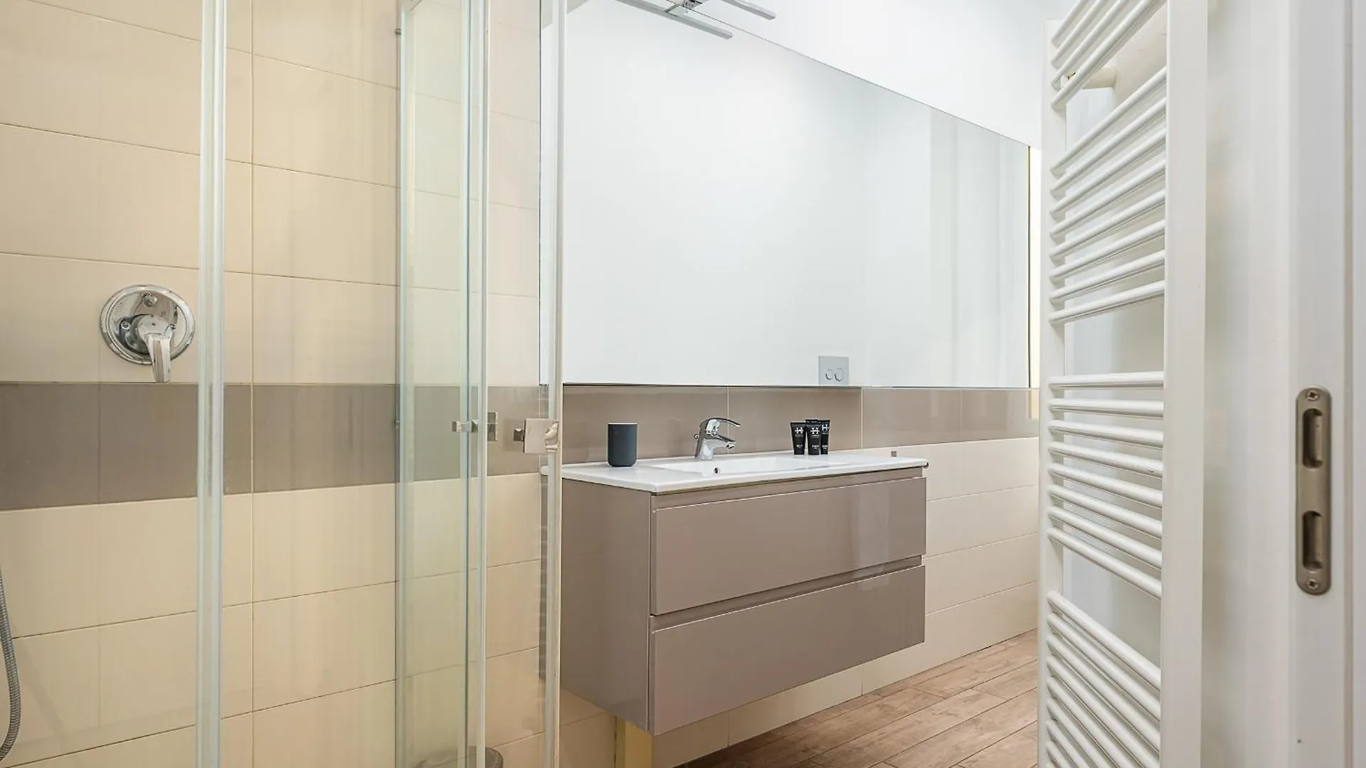 Classbnb-Elegant Apartment Near The City Center Milan