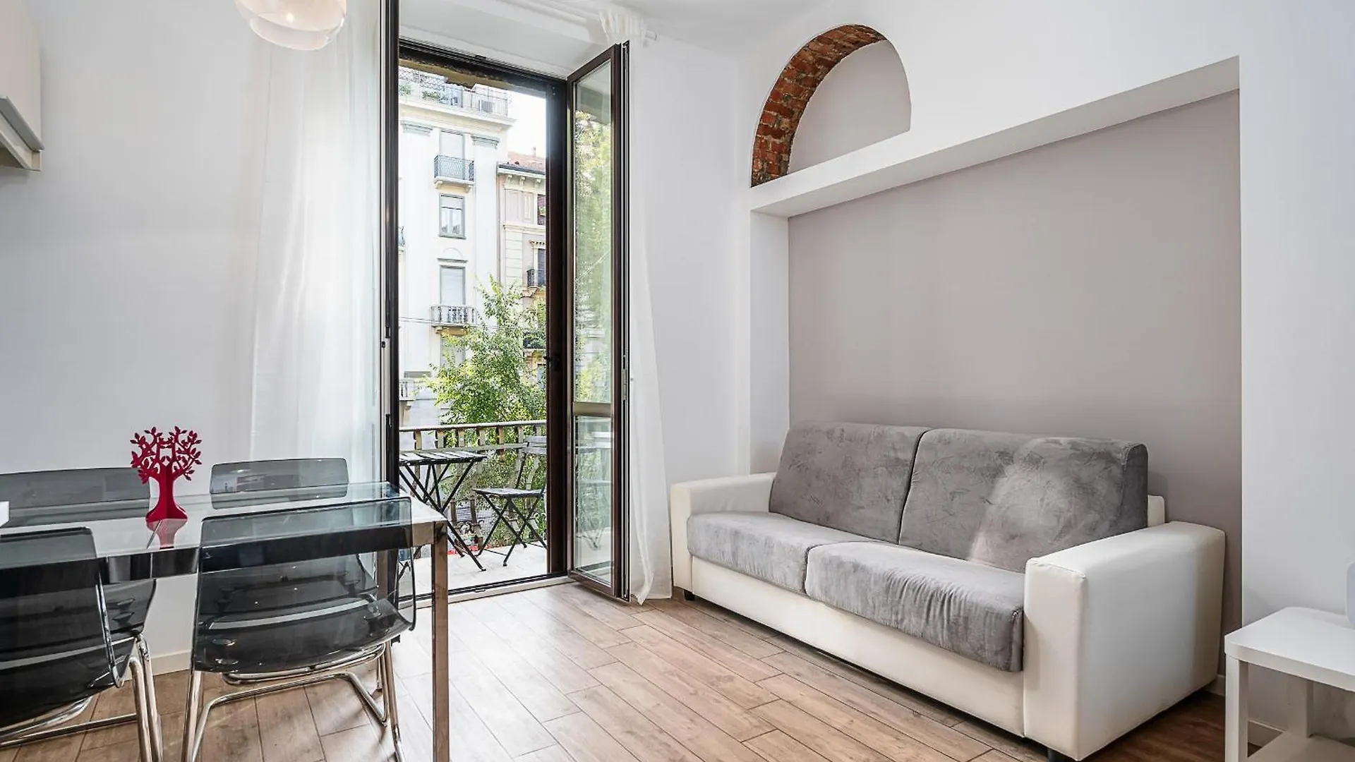 Classbnb-Elegant Apartment Near The City Center Milan